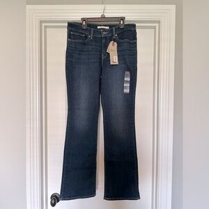 NWT Levi’s 715 Bootcut Jean 30